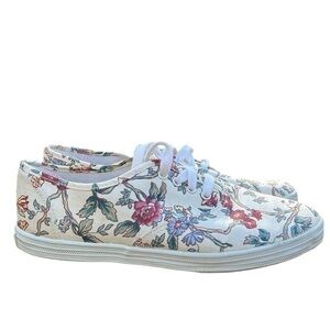 Golo vintage lace up sneakers white with floral pattern women’s size 6
